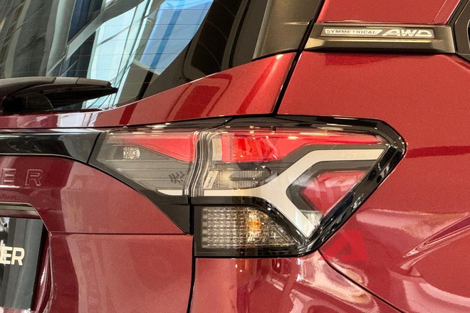 Chi tiết Subaru Forester 2025 vừa ra mắt Việt Nam: Nhập khẩu Nhật Bản, máy xăng 2.5L mới, nâng cấp ADAS, giá khó rẻ- Ảnh 5. Chi tiết Subaru Forester 2025 vừa ra mắt Việt Nam: Nhập khẩu Nhật Bản, máy xăng 2.5L mới, nâng cấp ADAS, giá khó rẻ- Ảnh 5.