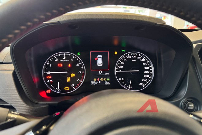 Chi tiết Subaru Forester 2025 vừa ra mắt Việt Nam: Nhập khẩu Nhật Bản, máy xăng 2.5L mới, nâng cấp ADAS, giá khó rẻ- Ảnh 10. Chi tiết Subaru Forester 2025 vừa ra mắt Việt Nam: Nhập khẩu Nhật Bản, máy xăng 2.5L mới, nâng cấp ADAS, giá khó rẻ- Ảnh 10.