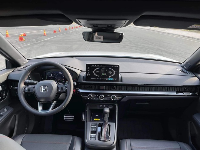 Chênh 40 triệu, chọn Subaru Forester nhập Nhật hay Honda CR-V hybrid nhập Thái, bảng so sánh này sẽ cho bạn câu trả lời- Ảnh 6. Chênh 40 triệu, chọn Subaru Forester nhập Nhật hay Honda CR-V hybrid nhập Thái, bảng so sánh này sẽ cho bạn câu trả lời- Ảnh 6.