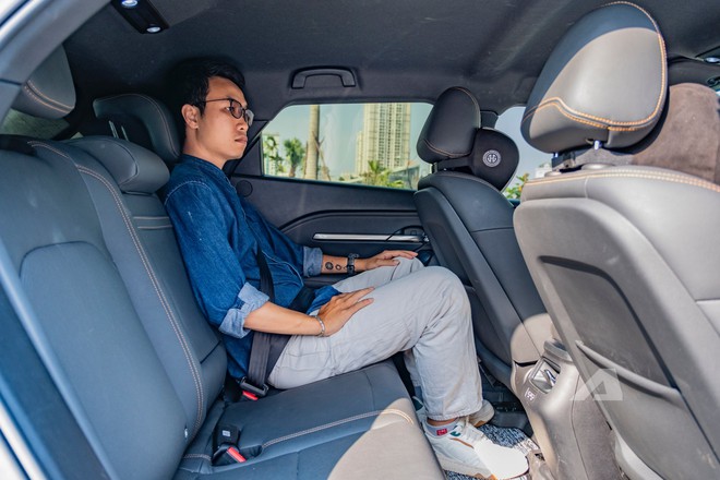 Đổi từ EcoSport sang VinFast VF 6, chủ xe mê phượt chia sẻ: ‘ADAS như xe tiền tỷ, chạy Hà Giang không phải nghĩ’- Ảnh 14.