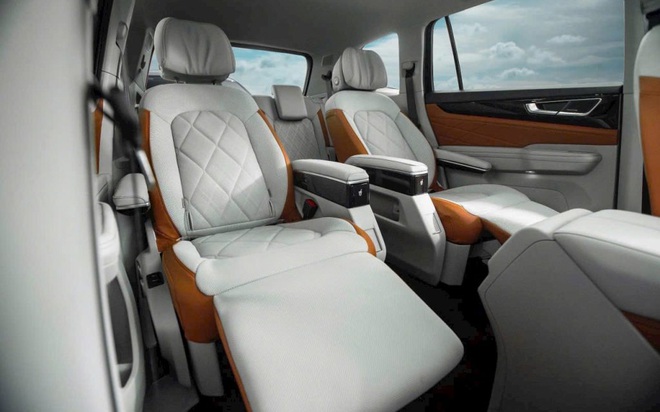 VW Teramont bản ‘Chủ tịch’ giá mới 2,488 tỷ đồng tại Việt Nam: Đắt gần bằng 2 chiếc Palisade cùng cỡ, lý do không đến từ trang bị- Ảnh 12.