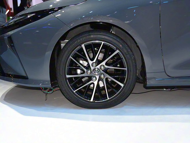 Toyota Corolla 2026 ra mắt: Mặt trước như Camry, màn hình khủng, về Việt Nam có thể vực dậy doanh số trước Civic, Mazda3- Ảnh 8.