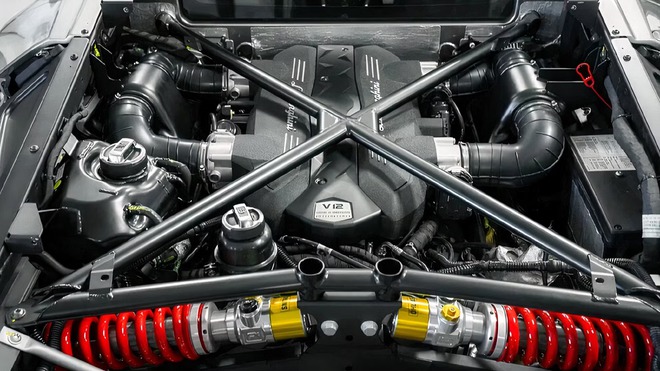Chơi siêu xe lãi khủng là có thật: Chiếc Lamborghini cũ được bán lại với giá quy đổi 445 tỷ đồng, gấp 4 lần giá mua- Ảnh 5. Chơi siêu xe lãi khủng là có thật: Chiếc Lamborghini cũ được bán lại với giá quy đổi 445 tỷ đồng, gấp 4 lần giá mua- Ảnh 5.