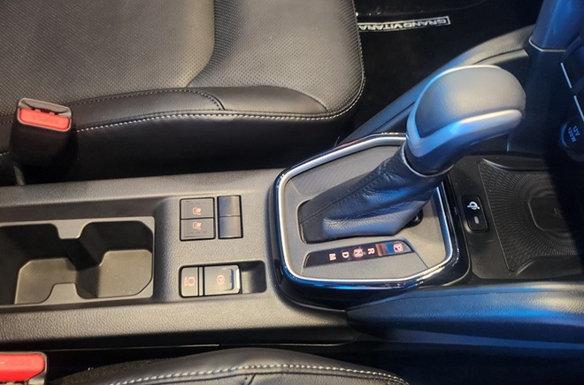 Suzuki Grand Vitara 2025 ra mắt ĐNÁ: Giá quy đổi từ 655 triệu đồng, thêm màn lớn, phanh điện tử, về Việt Nam dễ gây chú ý như Fronx- Ảnh 7. Suzuki Grand Vitara 2025 ra mắt ĐNÁ: Giá quy đổi từ 655 triệu đồng, thêm màn lớn, phanh điện tử, về Việt Nam dễ gây chú ý như Fronx- Ảnh 7.