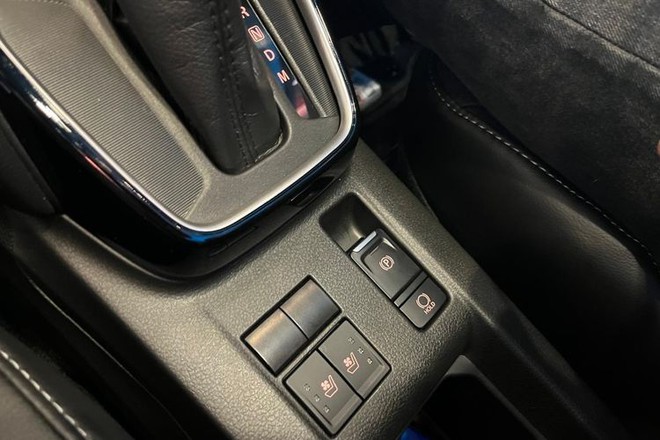 Suzuki Grand Vitara 2025 ra mắt ĐNÁ: Giá quy đổi từ 655 triệu đồng, thêm màn lớn, phanh điện tử, về Việt Nam dễ gây chú ý như Fronx- Ảnh 8. Suzuki Grand Vitara 2025 ra mắt ĐNÁ: Giá quy đổi từ 655 triệu đồng, thêm màn lớn, phanh điện tử, về Việt Nam dễ gây chú ý như Fronx- Ảnh 8.