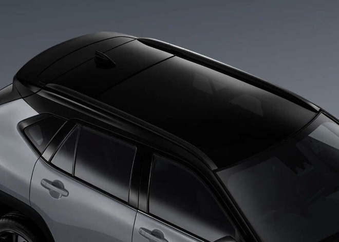 Toyota Yaris Cross thêm bản mới tại thị trường sát Việt Nam: Giá quy đổi 750 triệu đồng, phủ đen toàn thân, giữ nguyên cấu hình hybrid- Ảnh 4.