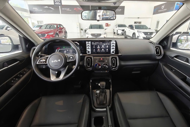 Dưới 500 triệu đồng mua SUV đô thị chọn Geely Coolray, Kia Sonet hay Hyundai Venue, bảng này sẽ giúp bạn dễ tìm được mẫu phù hợp- Ảnh 5. Dưới 500 triệu đồng mua SUV đô thị chọn Geely Coolray, Kia Sonet hay Hyundai Venue, bảng này sẽ giúp bạn dễ tìm được mẫu phù hợp- Ảnh 5.