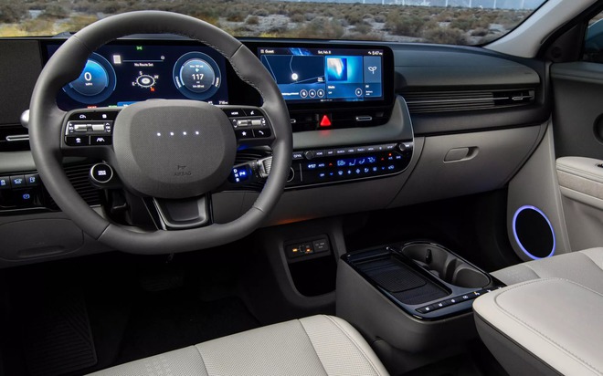 Chủ xe Hyundai 'méo mặt' vì một chai nước lọc để trên xe: Hóa đơn sửa chữa lên tới gần 320 triệu, hãng từ chối bảo hành- Ảnh 2. Chủ xe Hyundai 'méo mặt' vì một chai nước lọc để trên xe: Hóa đơn sửa chữa lên tới gần 320 triệu, hãng từ chối bảo hành- Ảnh 2.