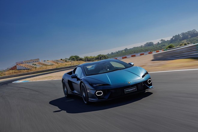 Lamborghini Temerario nhận đặt hàng tại Việt Nam: Giá từ gần 19,6 tỷ đồng, mạnh 907 mã lực, ra mắt ngay đầu năm sau- Ảnh 13.