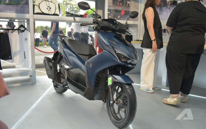Honda Air Blade 2026 ra mắt Việt Nam: Giá từ gần 43 triệu đồng, 6 bản, thiết kế mới long lanh hơn làm khó NVX- Ảnh 3.