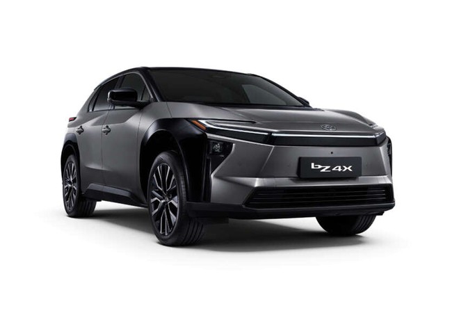 Toyota bZ4X 2026 bán thêm ở một thị trường gần Việt Nam: Giá quy đổi từ hơn 1,2 tỷ đồng, 2 bản, chạy 600km/sạc- Ảnh 3.