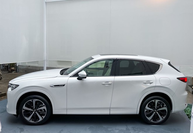 Đây là những mẫu xe sẽ ngáng đường Mazda CX-60, CX-90 khi bán tại Việt Nam tới đây: Đều là xe châu Âu kiểu ‘cận sang’, tầm giá 1,5-2 tỷ đồng- Ảnh 7. Đây là những mẫu xe sẽ ngáng đường Mazda CX-60, CX-90 khi bán tại Việt Nam tới đây: Đều là xe châu Âu kiểu ‘cận sang’, tầm giá 1,5-2 tỷ đồng- Ảnh 7.