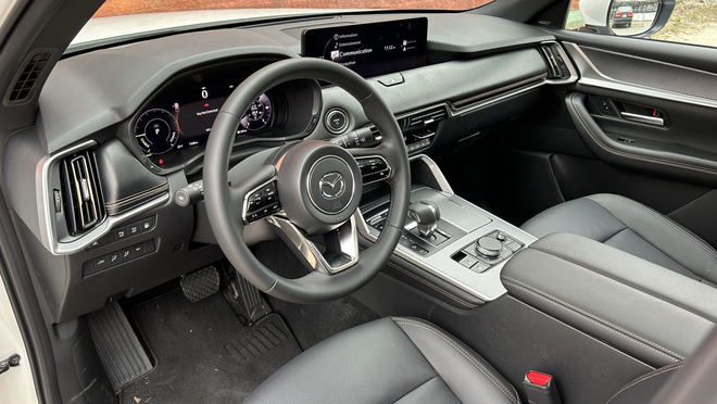 Đây là những mẫu xe sẽ ngáng đường Mazda CX-60, CX-90 khi bán tại Việt Nam tới đây: Đều là xe châu Âu kiểu ‘cận sang’, tầm giá 1,5-2 tỷ đồng- Ảnh 15. Đây là những mẫu xe sẽ ngáng đường Mazda CX-60, CX-90 khi bán tại Việt Nam tới đây: Đều là xe châu Âu kiểu ‘cận sang’, tầm giá 1,5-2 tỷ đồng- Ảnh 15.