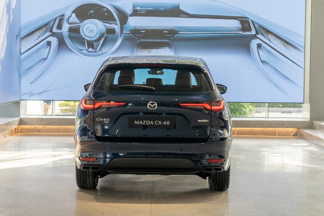 Ảnh thực tế các phiên bản Mazda CX-60, CX-90 tại Việt Nam: Phân biệt được từ ngoại hình, động cơ khác biệt, đều có ADAS- Ảnh 16. Ảnh thực tế các phiên bản Mazda CX-60, CX-90 tại Việt Nam: Phân biệt được từ ngoại hình, động cơ khác biệt, đều có ADAS- Ảnh 16.