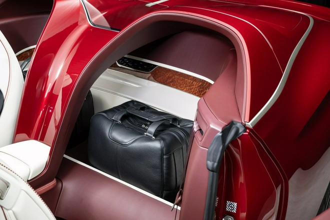 Chiếc Bentley cực hiếm này 'mất giá' gần 22 tỷ đồng sau 1.000km lăn bánh, chứng minh không phải cứ bản giới hạn là bán lãi- Ảnh 18. Chiếc Bentley cực hiếm này 'mất giá' gần 22 tỷ đồng sau 1.000km lăn bánh, chứng minh không phải cứ bản giới hạn là bán lãi- Ảnh 18.