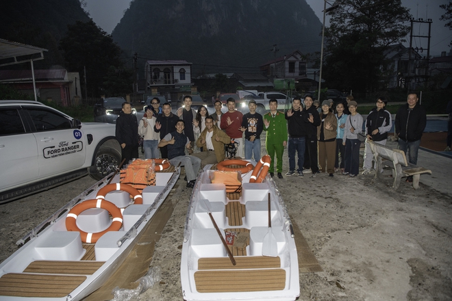 Ford Ranger vượt địa h&igrave;nh &lsquo;kh&ocirc;ng cho ph&eacute;p sự chủ quan&rsquo;, tới Cao Bằng hỗ trợ người d&acirc;n gặp kh&oacute; khăn- Ảnh 9.