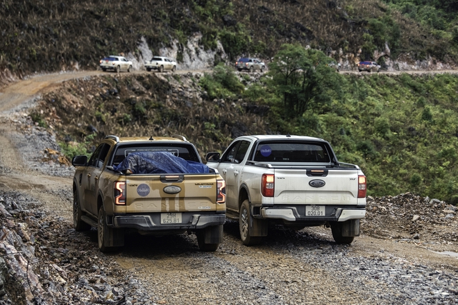 Ford Ranger vượt địa h&igrave;nh &lsquo;kh&ocirc;ng cho ph&eacute;p sự chủ quan&rsquo;, tới Cao Bằng hỗ trợ người d&acirc;n gặp kh&oacute; khăn- Ảnh 11.