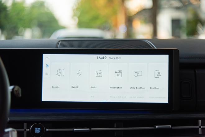 Bỏ 1,5 tỷ mua Hyundai Santa Fe Hybrid và những điều cần biết: Bớt bồng bềnh nhưng đừng kỳ vọng quá nhiều về tiết kiệm nhiên liệu- Ảnh 31. Bỏ 1,5 tỷ mua Hyundai Santa Fe Hybrid và những điều cần biết: Bớt bồng bềnh nhưng đừng kỳ vọng quá nhiều về tiết kiệm nhiên liệu- Ảnh 31.