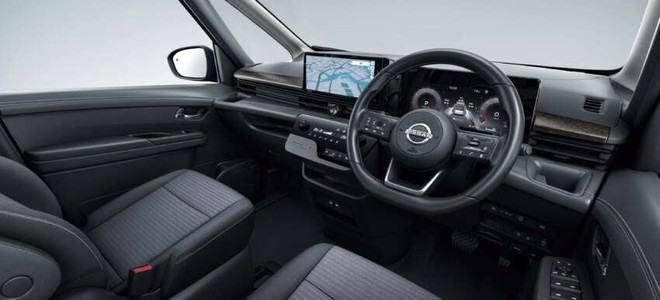 Nissan Serena - MPV to gần bằng Alphard c&oacute; bản n&acirc;ng cấp mới với thiết kế trau chuốt hơn, gi&aacute; quy đổi từ 470 triệu đồng- Ảnh 6.