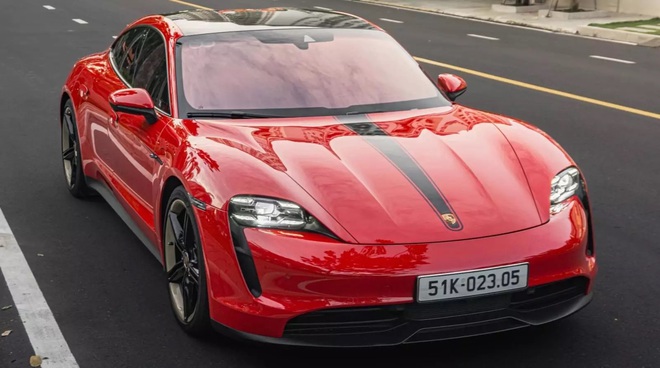 Năm 2025 của những &lsquo;đại gia&rsquo; si&ecirc;u xe: Khi garage tiền tỷ, biểu tượng th&agrave;nh đạt trở th&agrave;nh t&igrave;nh tiết trong hồ sơ ph&aacute;p l&yacute;- Ảnh 4.