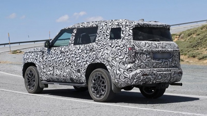 Mitsubishi Pajero sẽ "tái xuất" năm 2026, chia sẻ nhiều điểm chung với Triton, có chi tiết này gợi mở khả năng về Việt Nam- Ảnh 5. Mitsubishi Pajero sẽ "tái xuất" năm 2026, chia sẻ nhiều điểm chung với Triton, có chi tiết này gợi mở khả năng về Việt Nam- Ảnh 5.