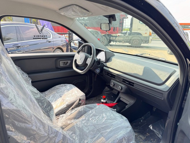 VinFast Minio Green về đại lý: Sẵn sàng giao khách ngay tháng này, chạy 210km/sạc, nhiều chi tiết như VF 3- Ảnh 10. VinFast Minio Green về đại lý: Sẵn sàng giao khách ngay tháng này, chạy 210km/sạc, nhiều chi tiết như VF 3- Ảnh 10.