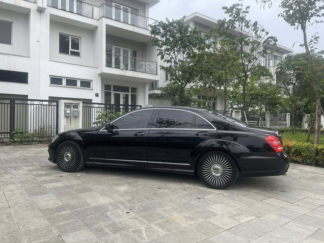 Mercedes-Benz S 350 bán rẻ ngang VF 3, người bán rao 'xe đi Tết, mua mới mất vài tỷ, chỉ đổ xăng là chạy'- Ảnh 3. Mercedes-Benz S 350 bán rẻ ngang VF 3, người bán rao 'xe đi Tết, mua mới mất vài tỷ, chỉ đổ xăng là chạy'- Ảnh 3.