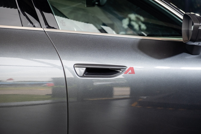 Audi A6 thế hệ mới ra mắt Việt Nam: Giá 2,799 tỷ, nhập Đức nhưng rẻ hơn E-Class và 5-Series bản 'full', đủ ADAS, 3 màn hình nội thất- Ảnh 10.