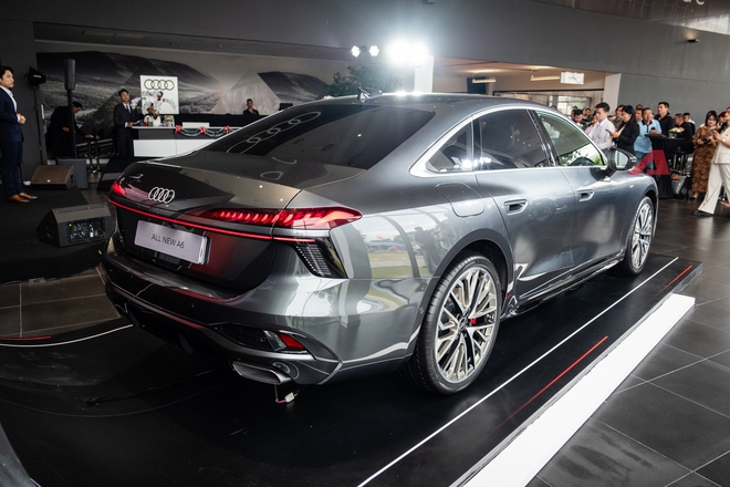 Audi A6 thế hệ mới ra mắt Việt Nam: Giá 2,799 tỷ, nhập Đức nhưng rẻ hơn E-Class và 5-Series bản 'full', đủ ADAS, 3 màn hình nội thất- Ảnh 4.