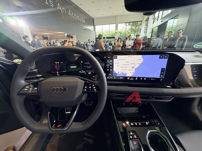 Audi A6 thế hệ mới ra mắt Việt Nam: Giá 2,799 tỷ, nhập Đức nhưng rẻ hơn E-Class và 5-Series bản 'full', đủ ADAS, 3 màn hình nội thất- Ảnh 13.
