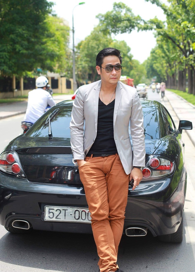 Chưa thỏa mãn với cặp đôi VF 3, nam diễn viên phim giờ vàng tậu luôn VinFast VF 7, mua xe vì thấy đẹp nhưng lý do thực sự là đây- Ảnh 9.