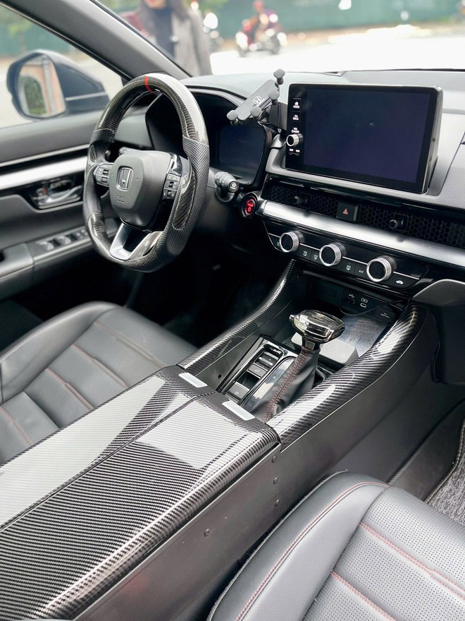 Honda Civic e:HEV RS giảm giá tới 140 triệu tại đại lý, mạnh ngang BMW 3-Series nhưng rẻ bằng một nửa- Ảnh 6. Honda Civic e:HEV RS giảm giá tới 140 triệu tại đại lý, mạnh ngang BMW 3-Series nhưng rẻ bằng một nửa- Ảnh 6.