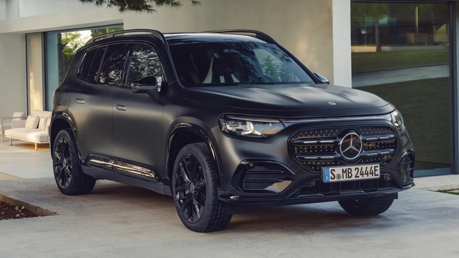 Mercedes-Benz GLB 2026 ra mắt: Giao diện hoàn toàn mới, màn hình trải dài táp lô, bỏ hẳn bản xăng, chạy 630km/sạc- Ảnh 1.
