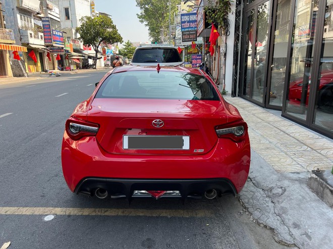 Hàng hiếm Toyota 86 mới như ‘đập hộp’ vừa rao bán, Cường Đô la hỏi chốt vội, CĐM trầm trồ vì quá nhanh và dứt khoát- Ảnh 6. Hàng hiếm Toyota 86 mới như ‘đập hộp’ vừa rao bán, Cường Đô la hỏi chốt vội, CĐM trầm trồ vì quá nhanh và dứt khoát- Ảnh 6.