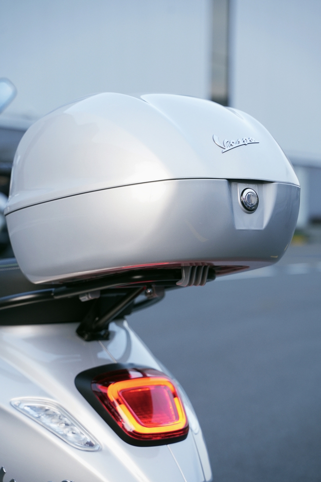 Vespa Sprint Tech ra mắt: Lần đầu Sprint có đèn viền, tích hợp điều hướng- Ảnh 8. Vespa Sprint Tech ra mắt: Lần đầu Sprint có đèn viền, tích hợp điều hướng- Ảnh 8.