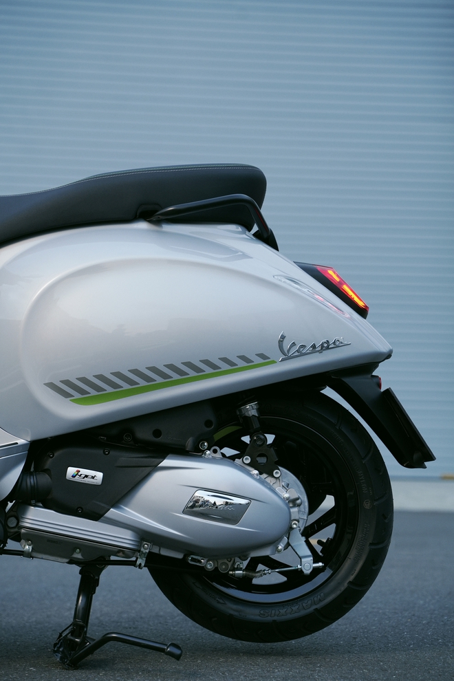 Vespa Sprint Tech ra mắt: Lần đầu Sprint có đèn viền, tích hợp điều hướng- Ảnh 7. Vespa Sprint Tech ra mắt: Lần đầu Sprint có đèn viền, tích hợp điều hướng- Ảnh 7.
