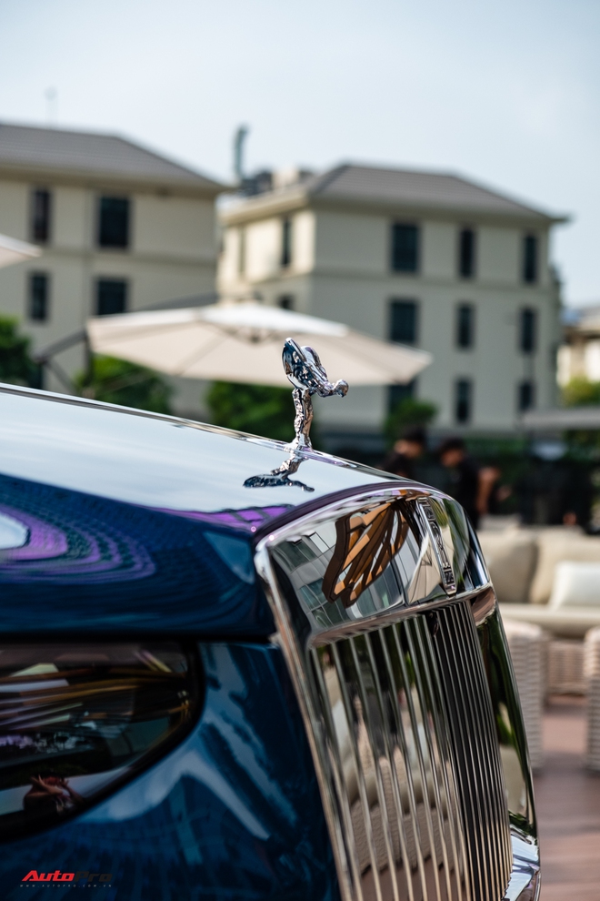 Ra mắt Rolls-Royce Ghost Series II giá từ 34,9 tỷ đồng: ‘Thảm bay’ của giới đại gia Việt- Ảnh 14.