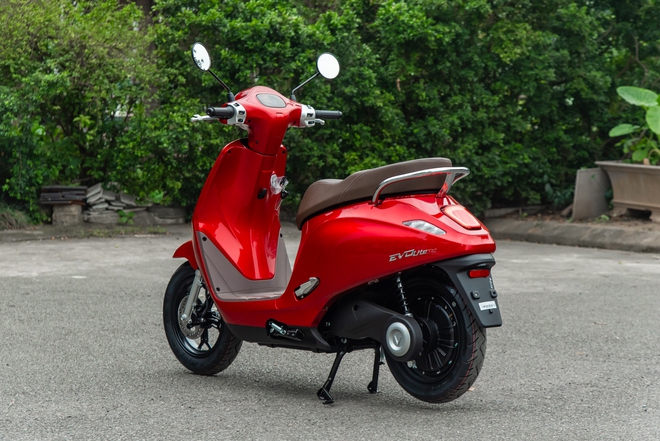 Cầm 30 triệu mua Honda ICON e:, hay tiết kiệm 9 triệu chọn VinFast Evo Lite NEO, bảng so s&aacute;nh n&agrave;y cho c&acirc;u trả lời- Ảnh 3.