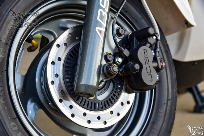 Ở Việt Nam có 2 mẫu xe tay ga vừa ra mắt: Một mẫu ăn xăng 1,9L/100km, một mẫu khỏe gấp 3 lần Vision- Ảnh 7.