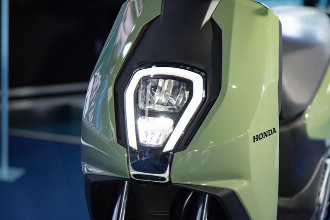 Honda ICON e: chốt giá từ 26,9 triệu đồng tại Việt Nam: Chạy 50km/sạc, thuê pin 350.000 đồng/tháng không giới hạn km- Ảnh 5.