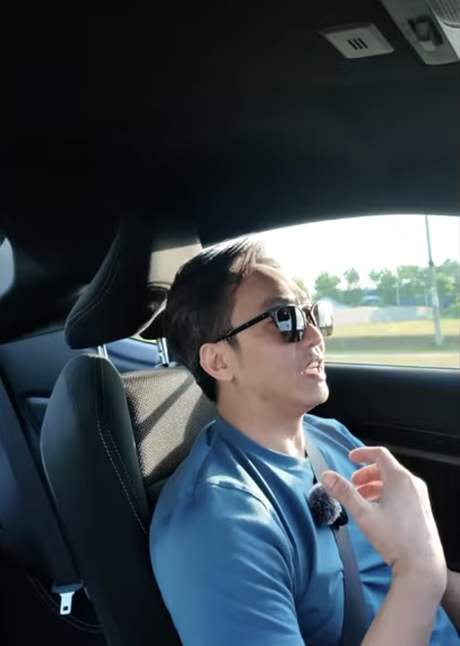 Trải nghiệm nhanh Toyota 86 sau nâng cấp, Cường 'đô-la' bộc bạch: ‘Mới cầm lái đúng 3 lần nhưng đây là một chiếc xe cho mình cảm giác thỏa mãn'- Ảnh 2. Trải nghiệm nhanh Toyota 86 sau nâng cấp, Cường 'đô-la' bộc bạch: ‘Mới cầm lái đúng 3 lần nhưng đây là một chiếc xe cho mình cảm giác thỏa mãn'- Ảnh 2.