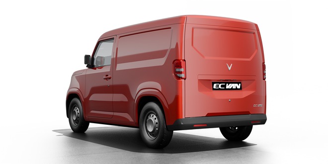 VinFast EC Van ra mắt Việt Nam: Giá từ 285 triệu đồng, động cơ ngang VF 3, chạy 150km/sạc, thùng hàng 2.600 lít, tải trọng trên 600kg- Ảnh 3. VinFast EC Van ra mắt Việt Nam: Giá từ 285 triệu đồng, động cơ ngang VF 3, chạy 150km/sạc, thùng hàng 2.600 lít, tải trọng trên 600kg- Ảnh 3.