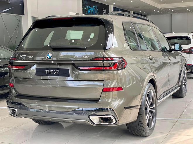 BMW X7 giảm giá mạnh tại đại lý, cạnh tranh GLS bằng giá chỉ từ hơn 5 tỷ đồng, riêng tiền khuyến mãi đủ mua một chiếc Ranger- Ảnh 3. BMW X7 giảm giá mạnh tại đại lý, cạnh tranh GLS bằng giá chỉ từ hơn 5 tỷ đồng, riêng tiền khuyến mãi đủ mua một chiếc Ranger- Ảnh 3.