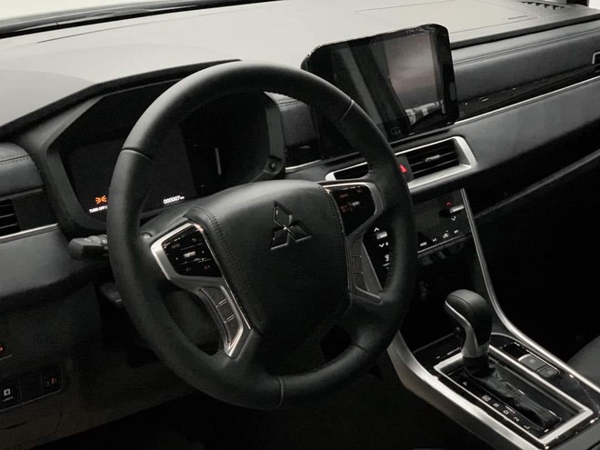Xpander vừa lập kỷ lục tại Việt Nam nhưng đảm bảo Mitsubishi không muốn nhắc tới!- Ảnh 7. Xpander vừa lập kỷ lục tại Việt Nam nhưng đảm bảo Mitsubishi không muốn nhắc tới!- Ảnh 7.