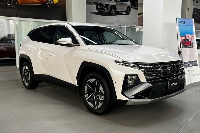 Nhiều xe lao dốc hơn 50% doanh số sau 1 tháng: Tucson, BR-V rớt top 2, tụt liền nhiều hạng, Xpander giảm sâu vẫn trụ top 1 phân khúc- Ảnh 13. Nhiều xe lao dốc hơn 50% doanh số sau 1 tháng: Tucson, BR-V rớt top 2, tụt liền nhiều hạng, Xpander giảm sâu vẫn trụ top 1 phân khúc- Ảnh 13.