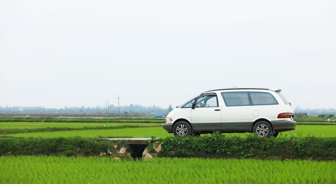 Đem Toyota Previa 35 năm tuổi lên rừng, xuống biển, chủ xe chia sẻ: ‘Biết chăm thì đi bao nhiêu, đời sâu mấy cũng chạy tốt’- Ảnh 19. Đem Toyota Previa 35 năm tuổi lên rừng, xuống biển, chủ xe chia sẻ: ‘Biết chăm thì đi bao nhiêu, đời sâu mấy cũng chạy tốt’- Ảnh 19.