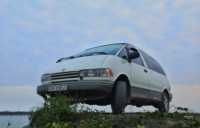 Đem Toyota Previa 35 năm tuổi lên rừng, xuống biển, chủ xe chia sẻ: ‘Biết chăm thì đi bao nhiêu, đời sâu mấy cũng chạy tốt’- Ảnh 15. Đem Toyota Previa 35 năm tuổi lên rừng, xuống biển, chủ xe chia sẻ: ‘Biết chăm thì đi bao nhiêu, đời sâu mấy cũng chạy tốt’- Ảnh 15.