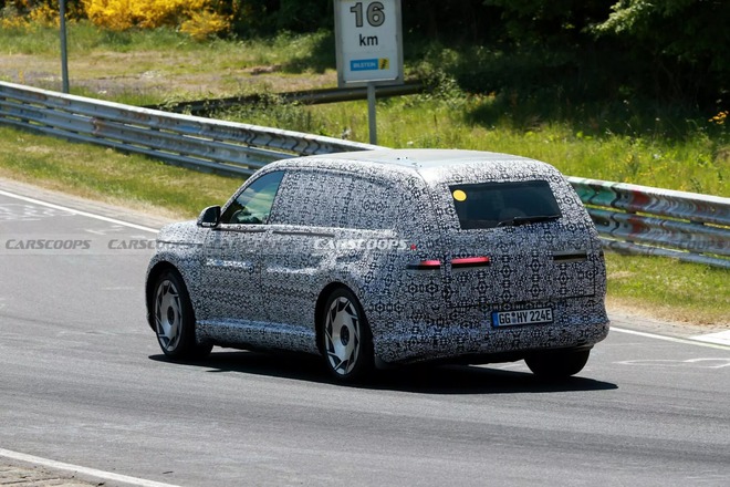 Genesis GV90 lộ ảnh: SUV đầu bảng của hãng, đuôi xe nhìn như MPV, chạy hơn 500km/sạc, ra mắt năm sau- Ảnh 3. Genesis GV90 lộ ảnh: SUV đầu bảng của hãng, đuôi xe nhìn như MPV, chạy hơn 500km/sạc, ra mắt năm sau- Ảnh 3.