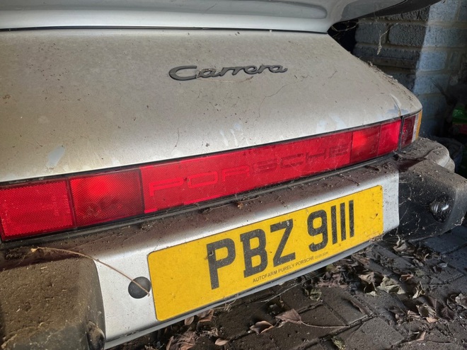 Porsche 911 bị bỏ xó 14 năm được dân chơi trả giá gấp 3 lần ước tính ban đầu nhờ 2 yếu tố- Ảnh 6. Porsche 911 bị bỏ xó 14 năm được dân chơi trả giá gấp 3 lần ước tính ban đầu nhờ 2 yếu tố- Ảnh 6.