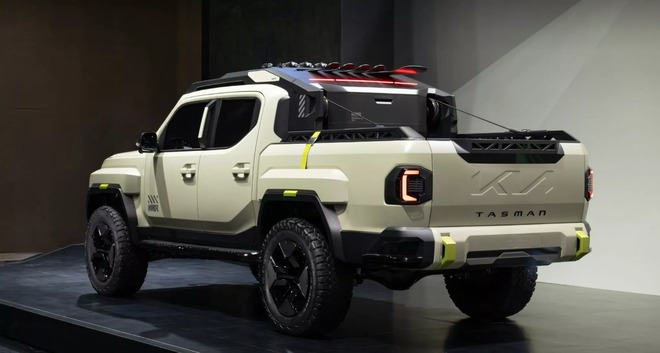 Bán tải Kia Tasman bản off-road 'nặng đô' chạy thử: Nhiều chi tiết hầm hố, chờ ngày ra mắt đấu Ford Ranger Raptor- Ảnh 5. Bán tải Kia Tasman bản off-road 'nặng đô' chạy thử: Nhiều chi tiết hầm hố, chờ ngày ra mắt đấu Ford Ranger Raptor- Ảnh 5.